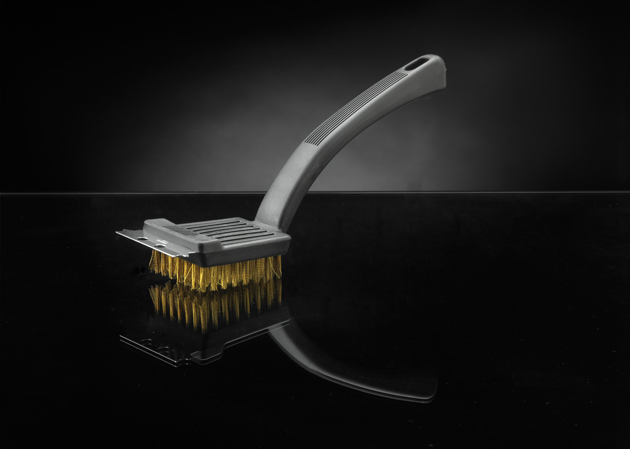 Rubinig Installationen 62010grillbrush_reflect_napoleon_grills